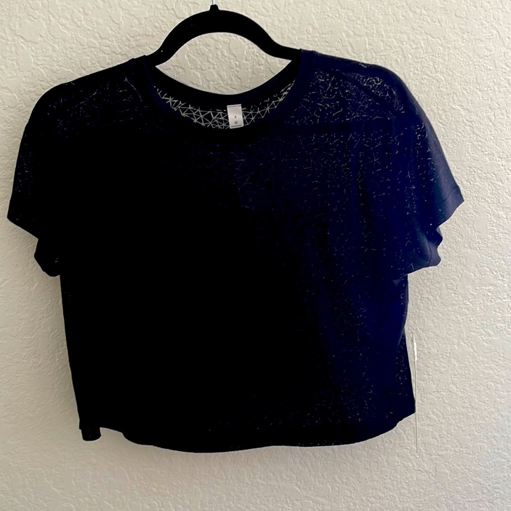 Lululemon Cates Tee *Veil size 4